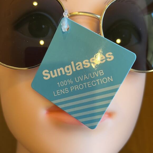 Round Sunglasses Gold 100% UVA UVB Protection - Picture 5 of 11